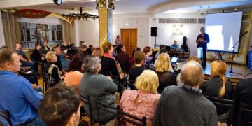 В Доме ученых прошла творческая встреча с Евгением Ковалевским