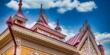 Томичи 50+ могут бесплатно учиться на экскурсионном курсе ТГУ