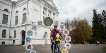 Первый велотурист отправился по маршруту «Золотое кольцо Сибири»
