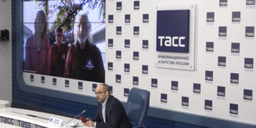 «Главное – не опускать руки»: итоги телемоста Москва – Остров Пасхи