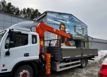 Скоро открытие: команда проекта «Русский путешественник» доставила экспонаты на пр. Развития,3