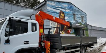 Скоро открытие: команда проекта «Русский путешественник» доставила экспонаты на пр. Развития,3